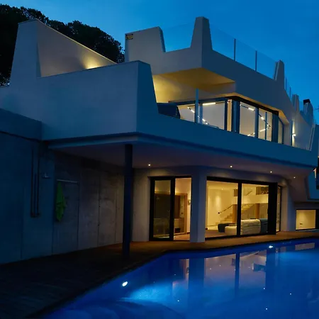ヴィラ Cala Canyelles Contemporary With Sea View *
