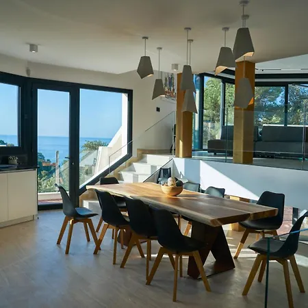 Cala Canyelles Contemporary With Sea View